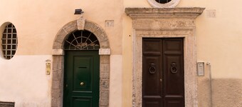 Rome Accommodation - Campo de' Fiori