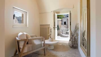 Palazziata Patio | Minibar, una cassaforte in camera, postazione laptop, insonorizzazione