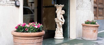 Hotel RomAntica