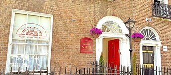 Baggot Court Townhouse
