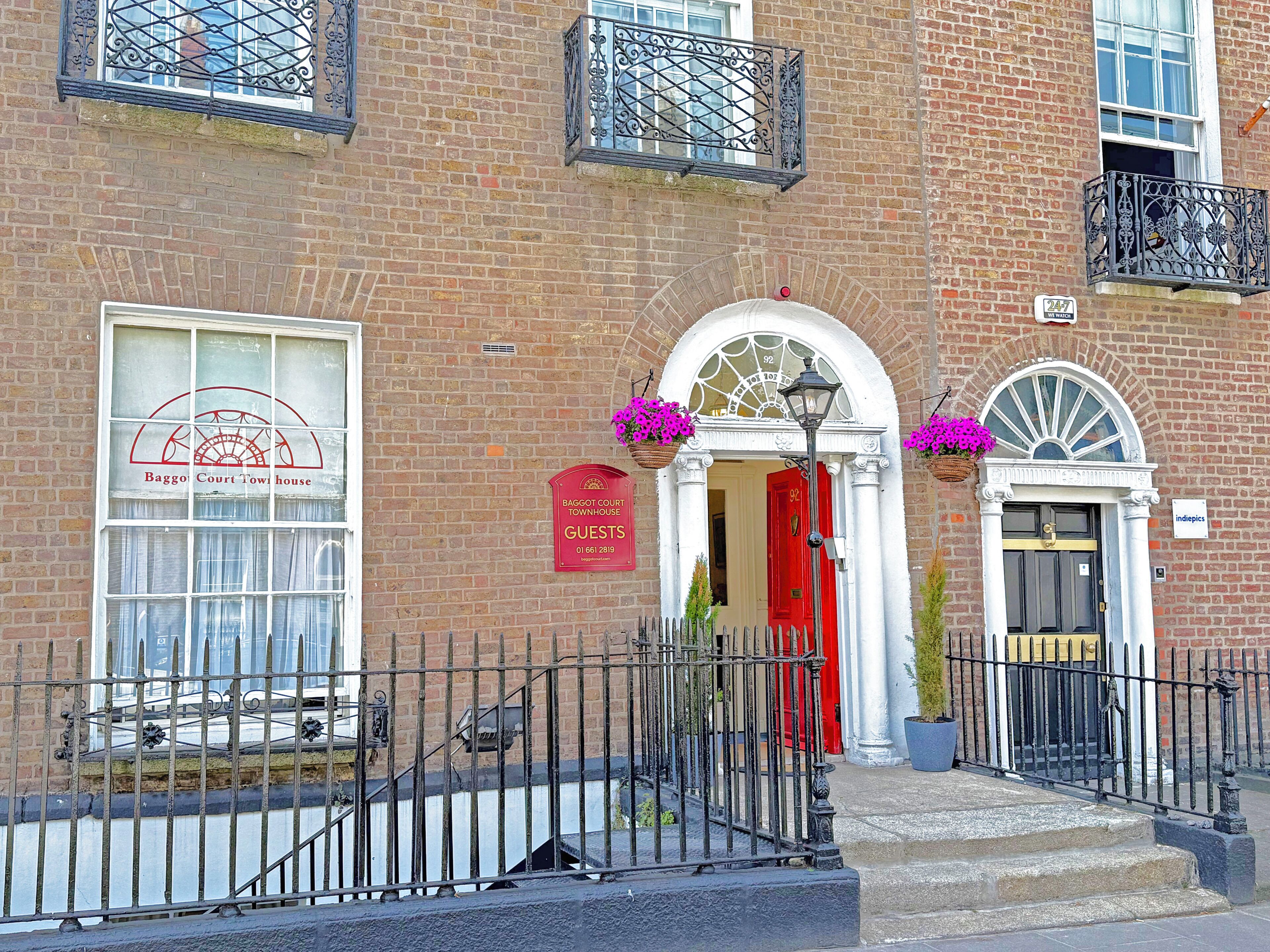 Photo - Baggot Court Townhouse