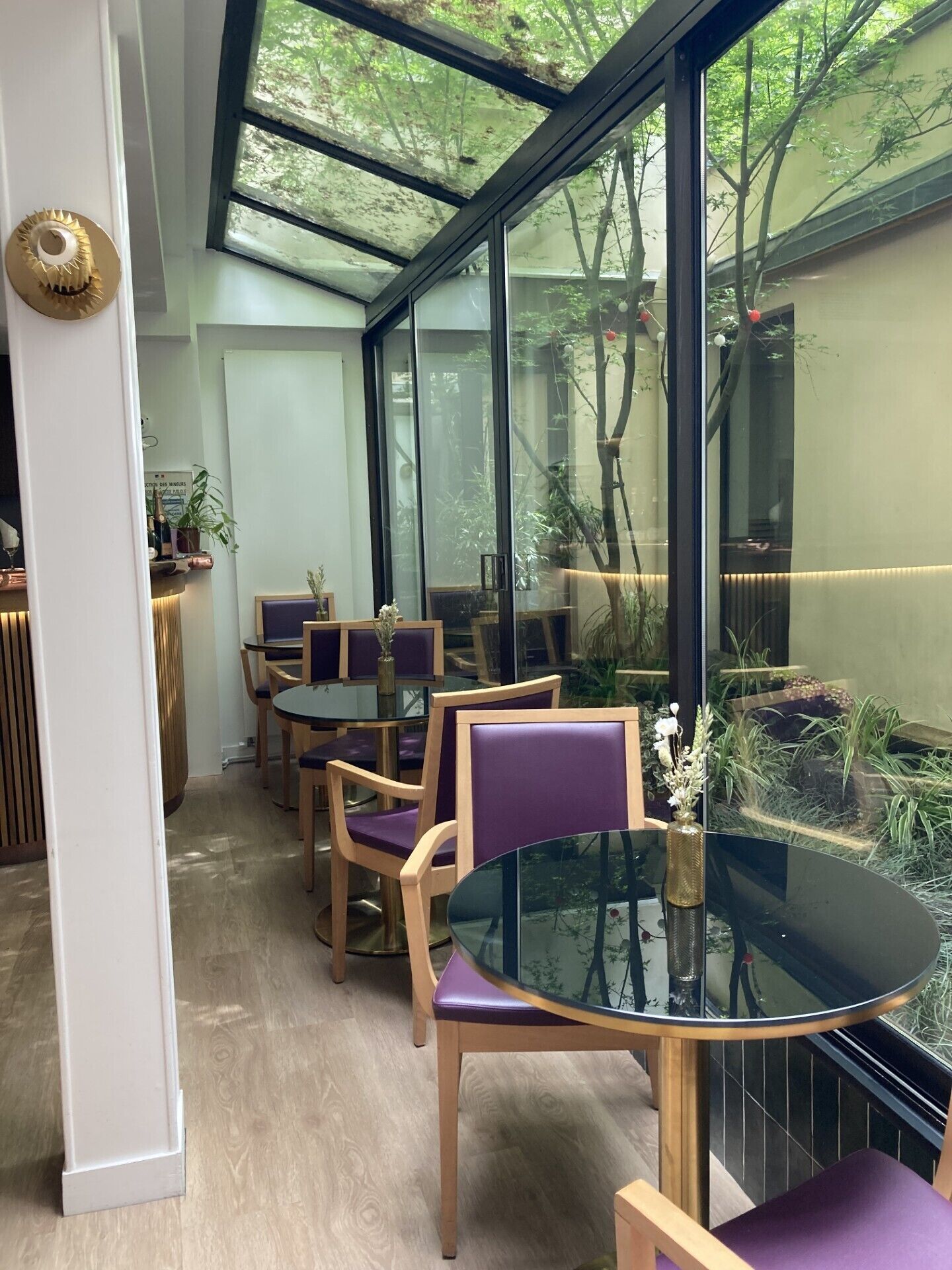 Daily buffet breakfast (EUR 14 per person)