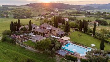 Facciata della struttura