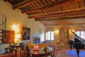 Lobby - Locanda del Loggiato (San Quirico d'Orcia)