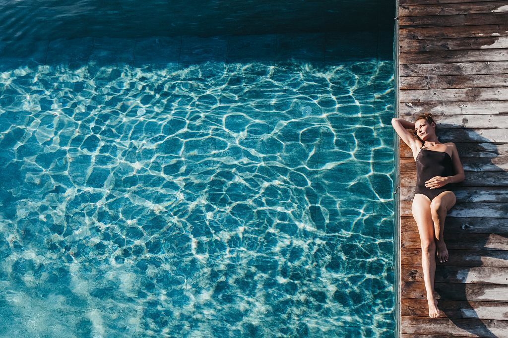 Indoor pool, outdoor pool, open 7:00 AM to 8:00 PM, pool umbrellas