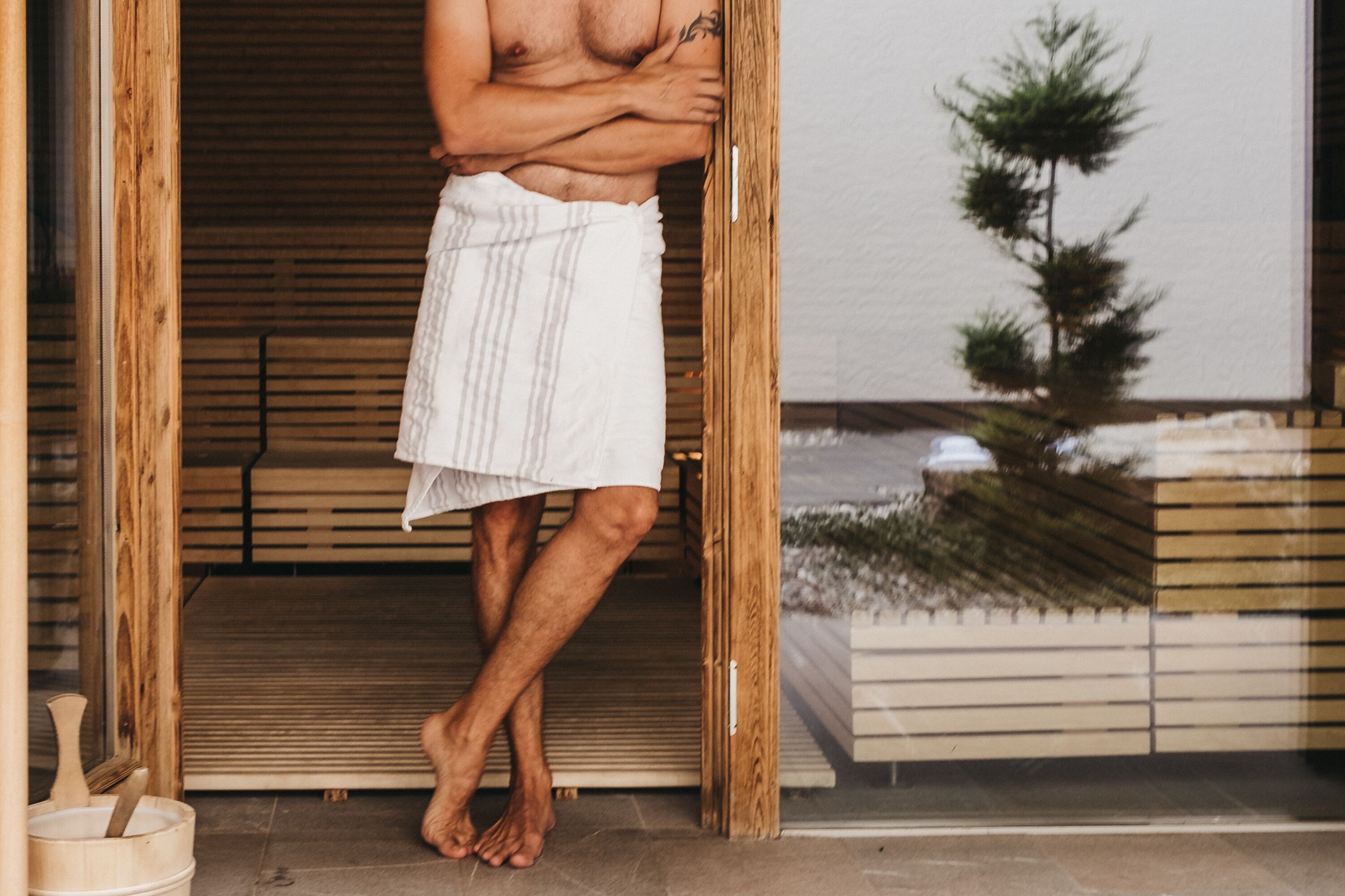 사우나, 온수 욕조, 스팀룸, 전신 트리트먼트, 핫스톤 마사지, 스포츠 마사지