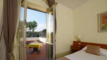 Minibar, in-room safe, desk, free cribs/infant beds