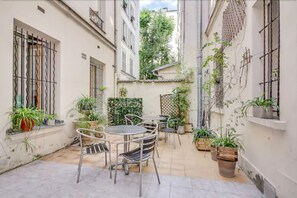 Terrace/patio - Hôtel de Cabourg (Paris)