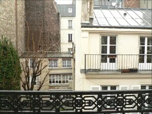 View from room - Hôtel de Cabourg (Paris)