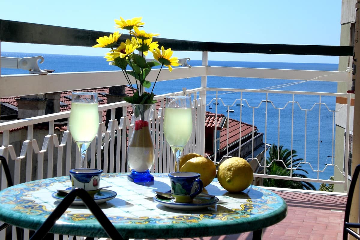 Comfort Condo, 1 Bedroom, Sea View | In-room safe, individually decorated, individually furnished, desk