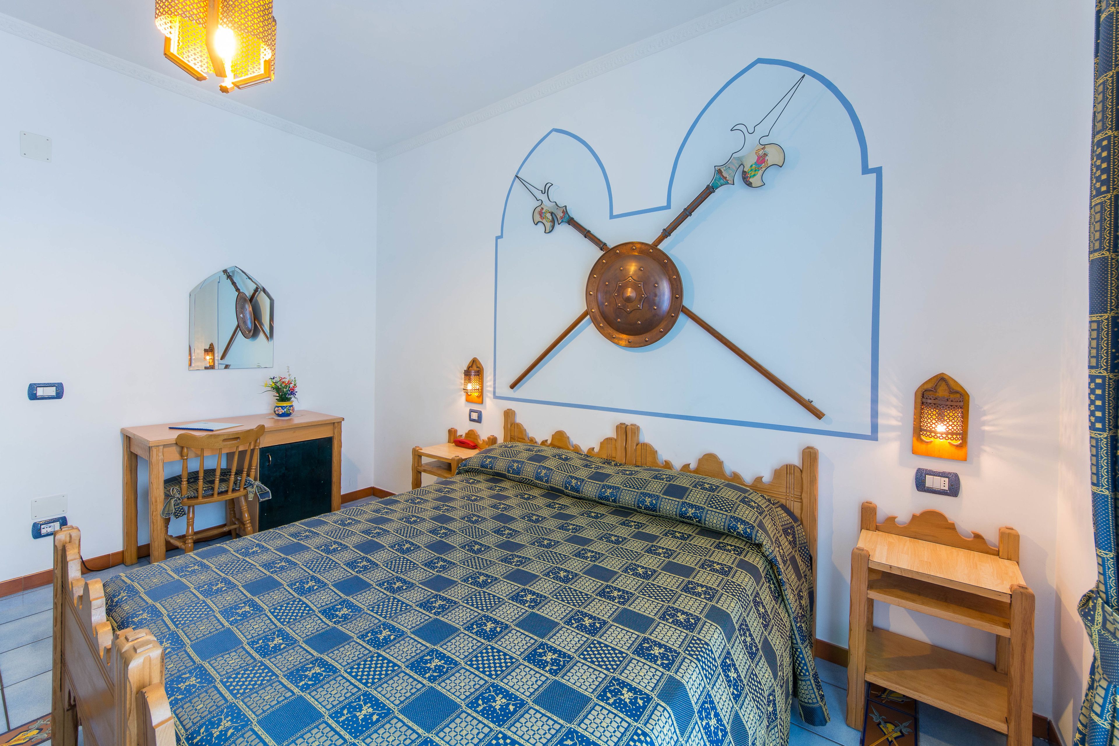 standard double room, balcony | 1 bedroom, in-room safe, individually decorated, individually furnished