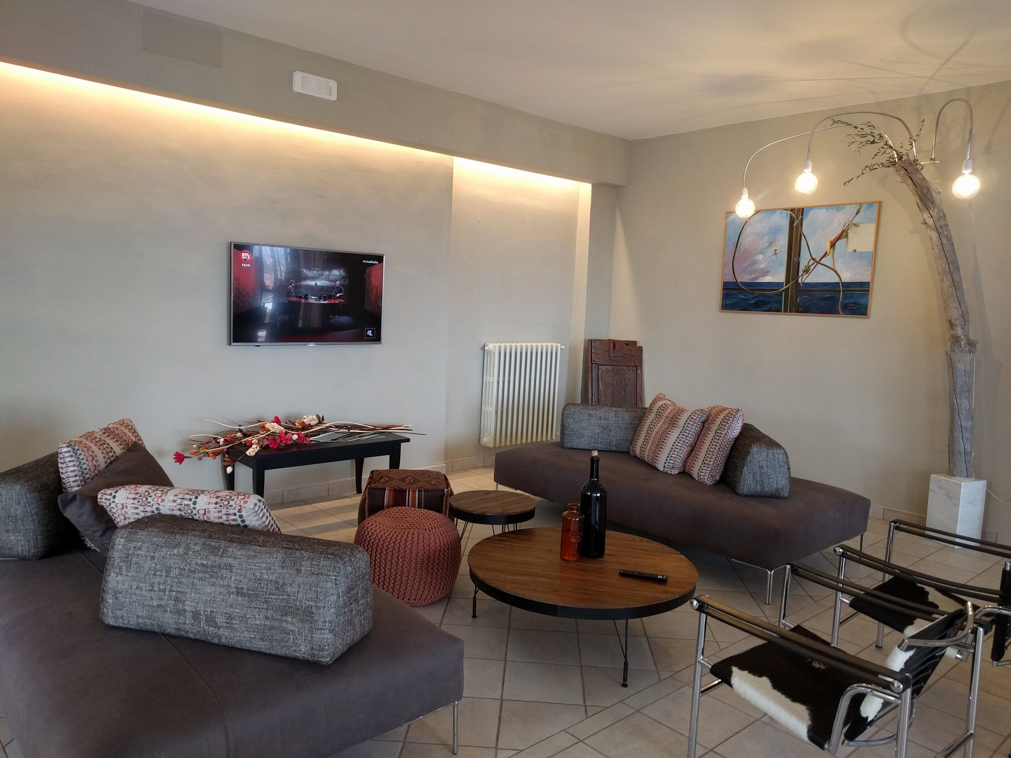 30-inch tv with digital channels