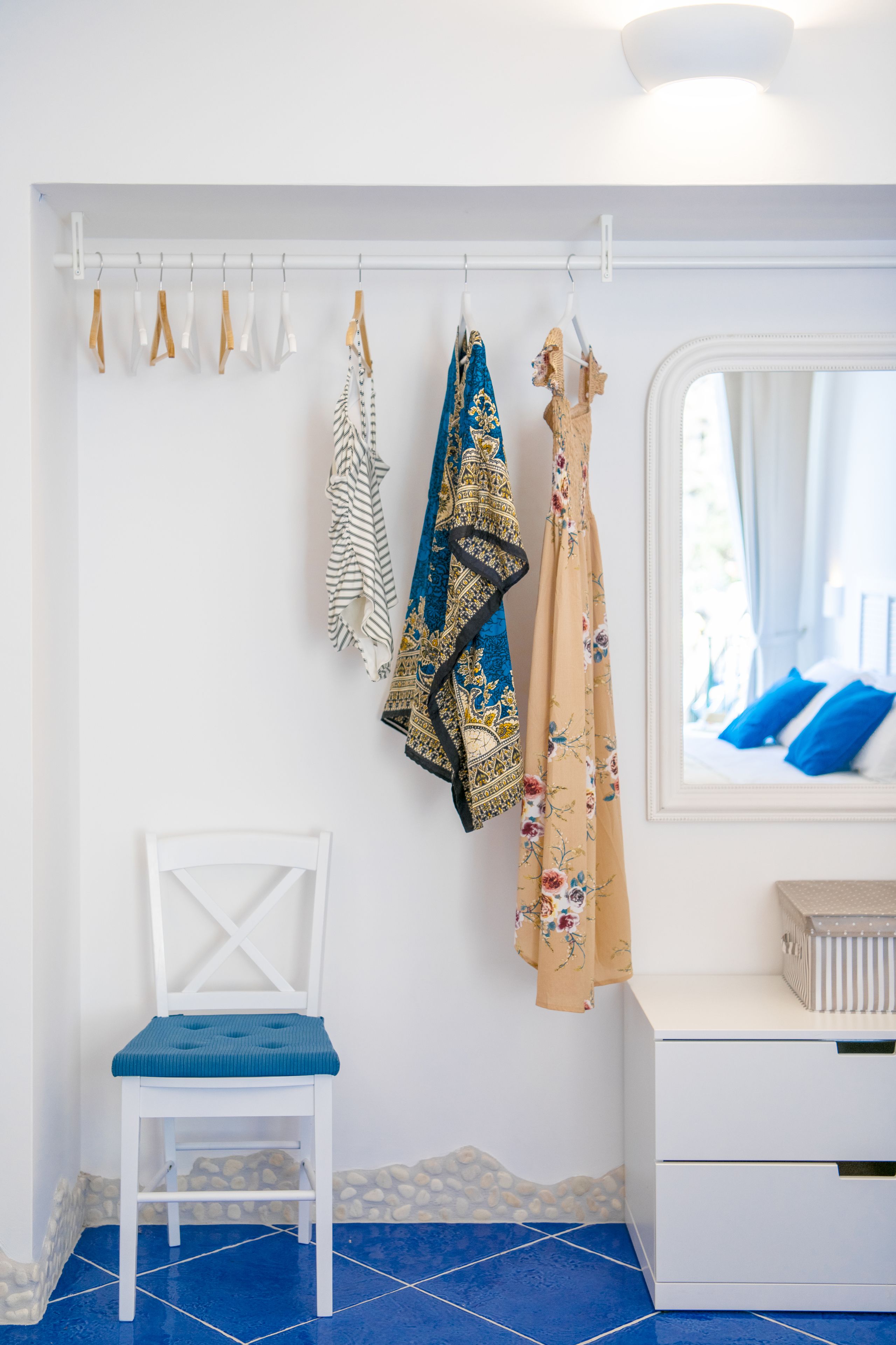 deluxe double room, 1 double bed, balcony, sea view | 1 bedroom, minibar, in-room safe, desk