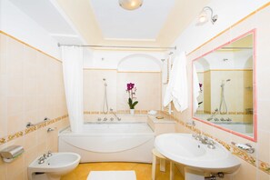 Double or Twin Room, Balcony | Bathroom | Hair dryer, towels