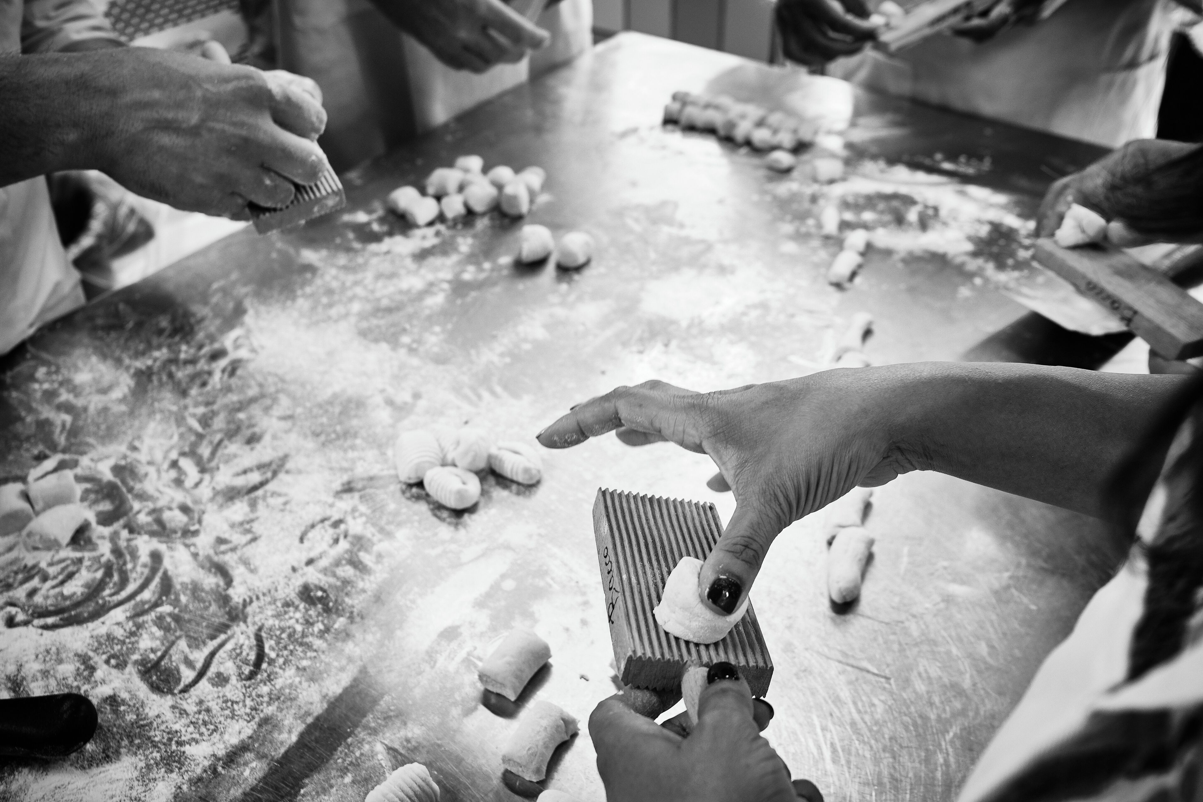 breakfast, lunch, dinner served; regional cuisine, sea views