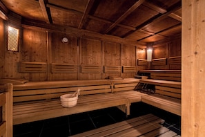 Sauna, hot tub, steam room - Hotel Post (Brunico)