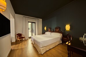 Superior Double Room - Hotel Born (Palma de Mallorca)