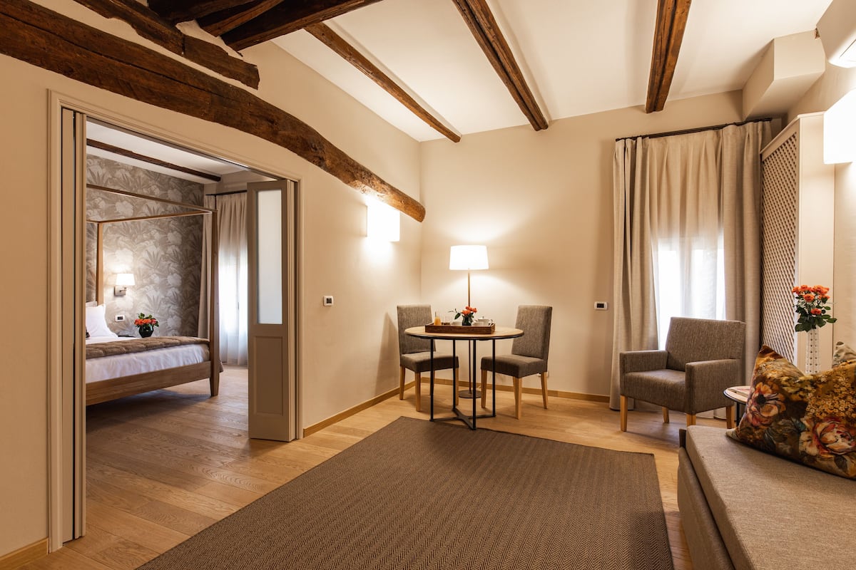 1 bedroom, premium bedding, down duvets, memory-foam beds