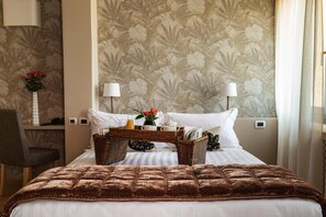 Superior Double or Twin Room | Premium bedding, down duvets, memory-foam beds, minibar - Hotel Porta San Mamolo (Bologna)