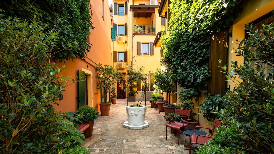 Hotel Porta San Mamolo