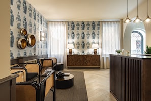 Reception - Hotel Porta San Mamolo (Bologna)