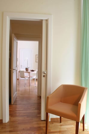 Suite | Living area | Flat-screen TV