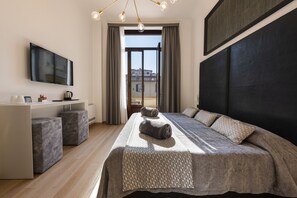 Premium bedding, down duvets, in-room safe, individually furnished - Soggiorno Battistero (Florence)