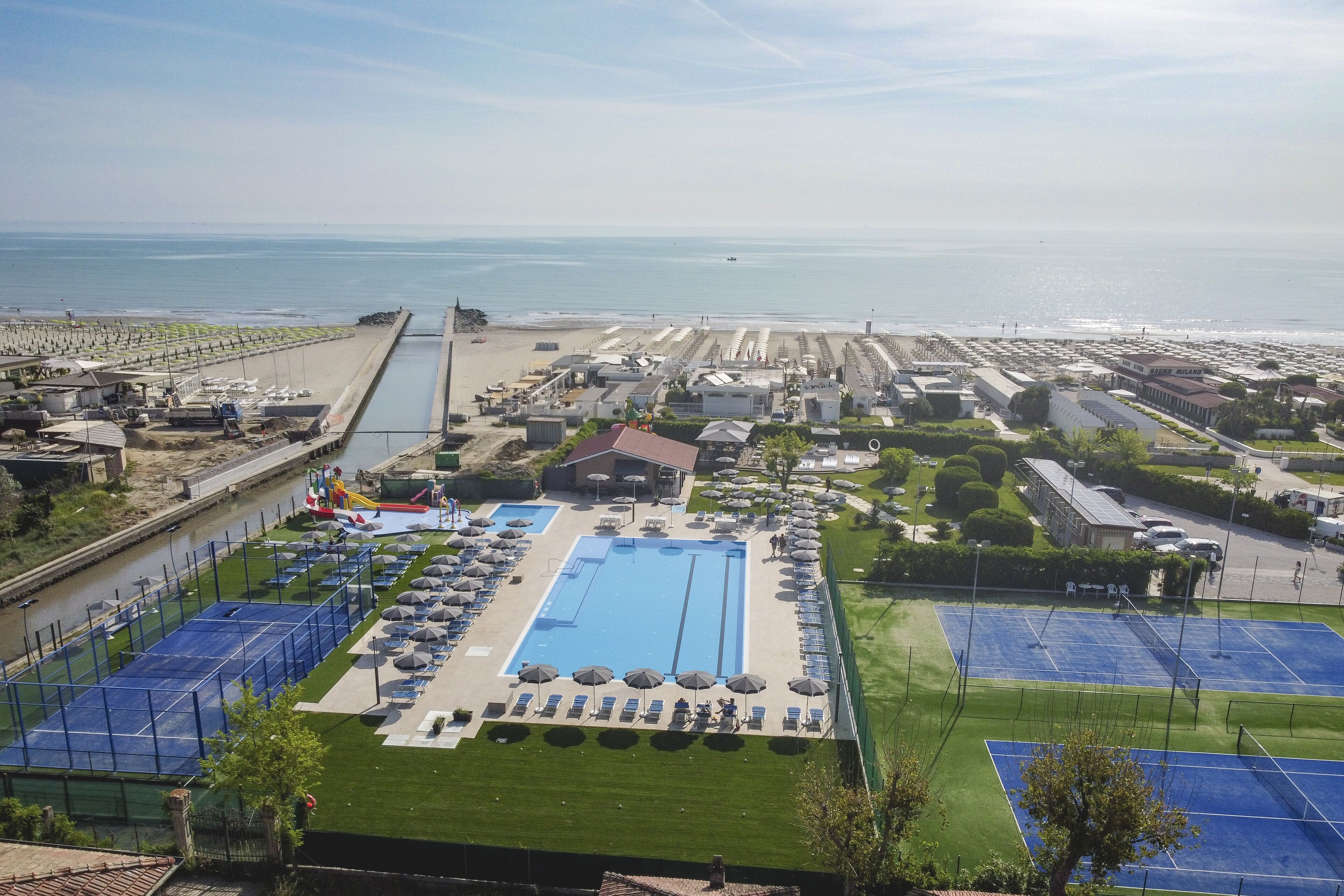 Beach/ocean view