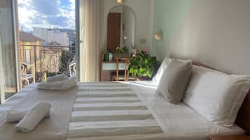 Doppel- oder Zweibettzimmer