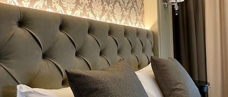 1 chambre, couette en duvet d'oie, minibar