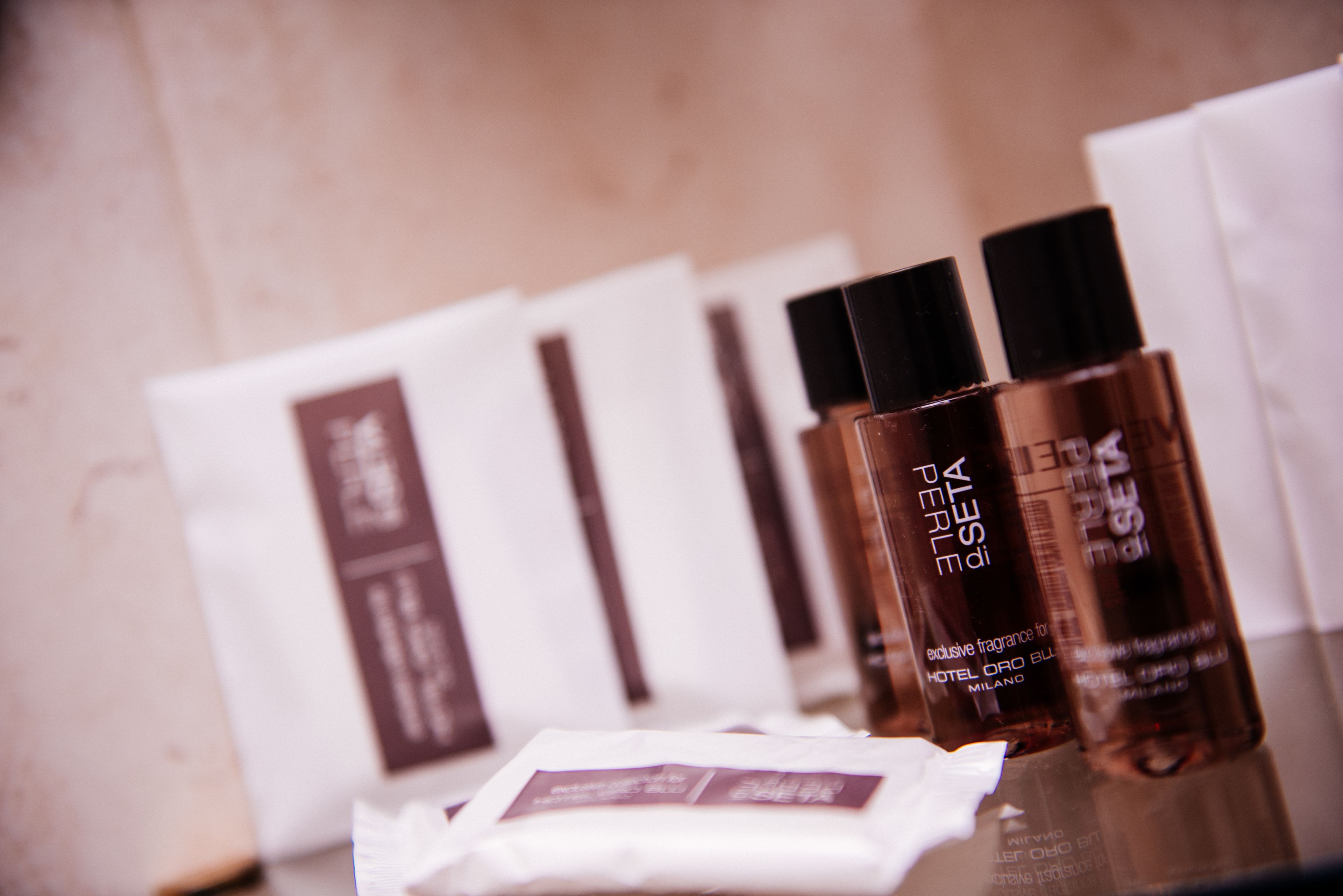 shower, rainfall showerhead, free toiletries, hair dryer