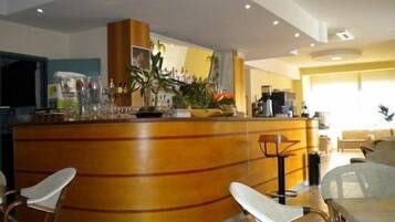 Bar (in der Unterkunft)
