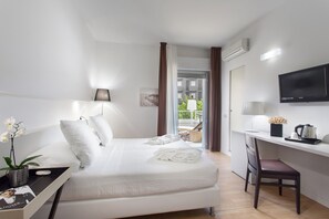 Deluxe Double or Twin Room - Hotel Tiffany & Resort (Cesenatico)