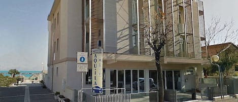 Voorkant van accommodatie