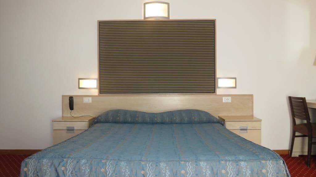 In-room safe, desk, blackout drapes, free cribs/infant beds