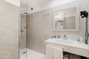 Shower, rainfall showerhead, eco-friendly toiletries, hair dryer