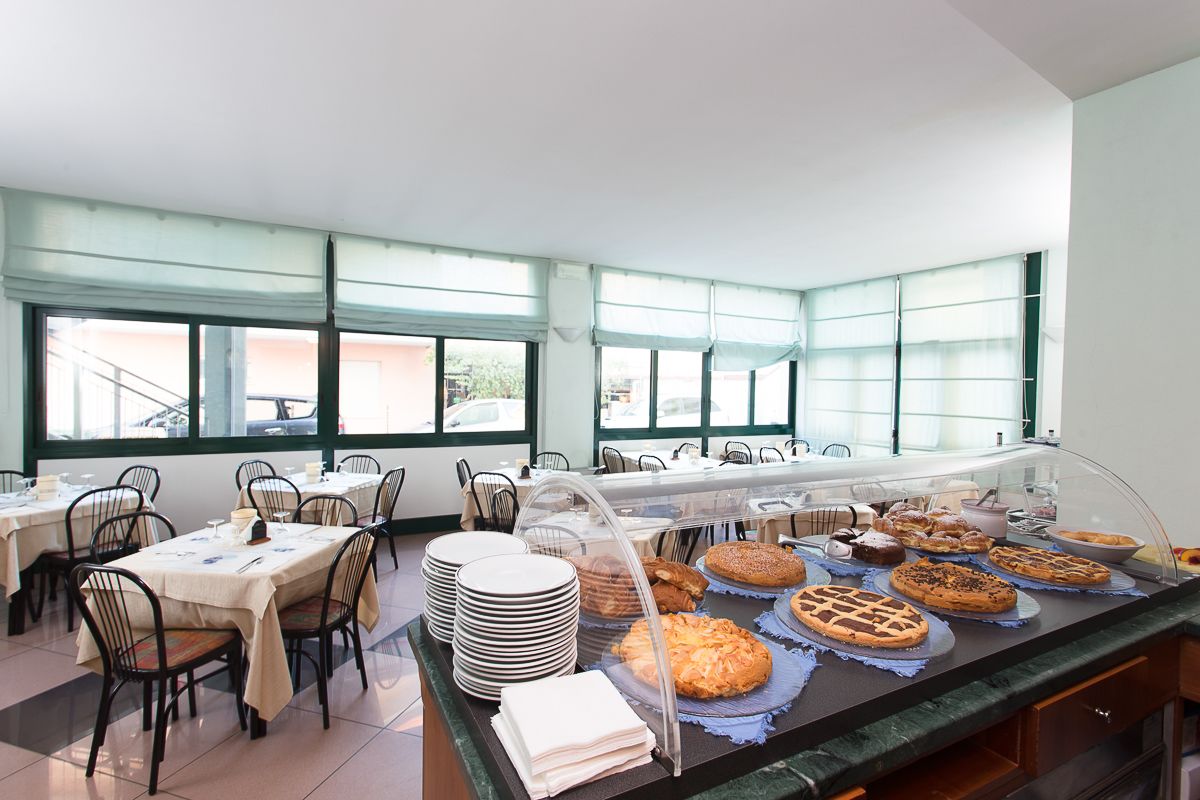 breakfast, lunch, dinner served; italian cuisine