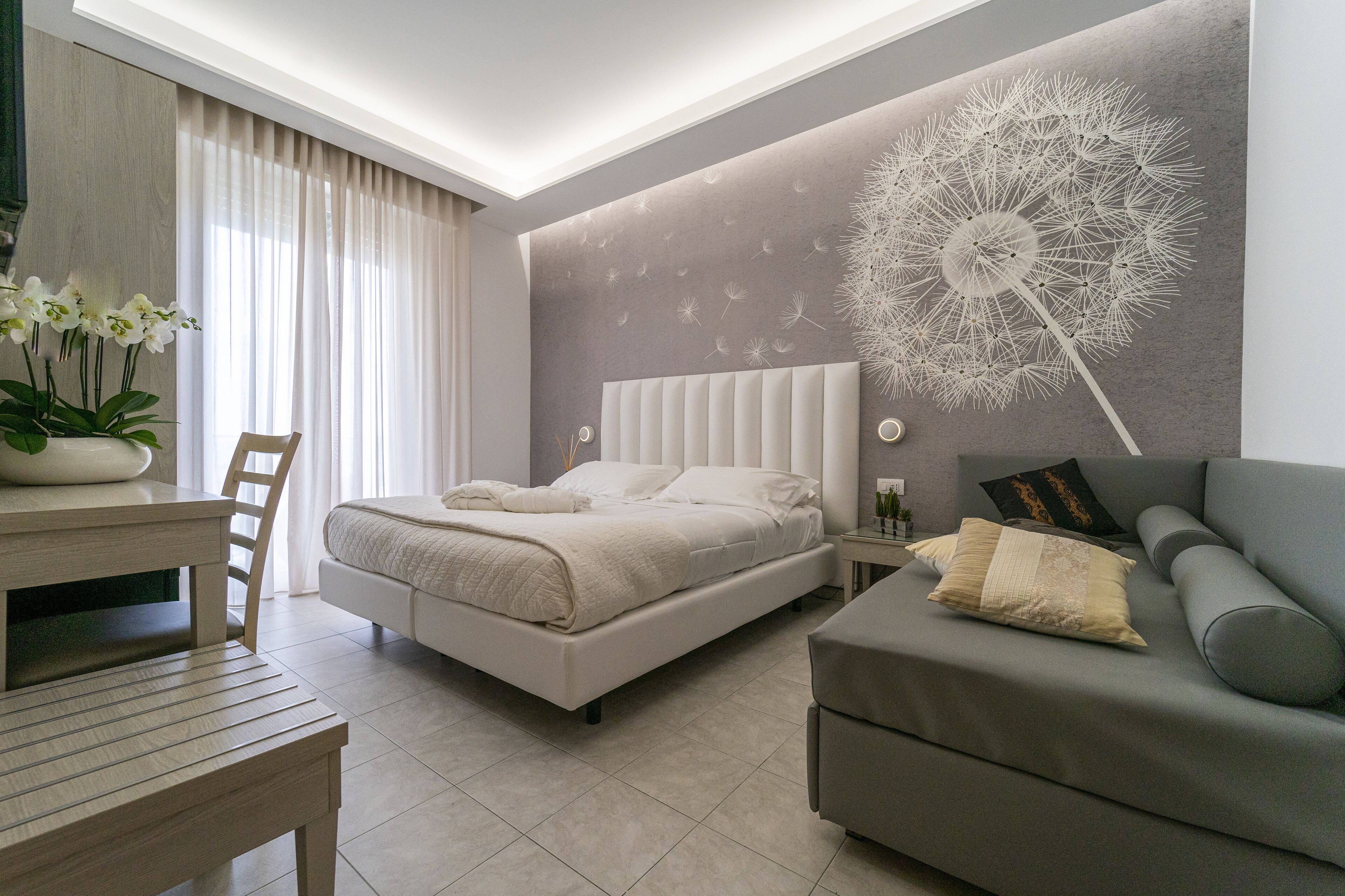 In-room safe, desk, soundproofing, cribs/infant beds