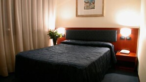 Minibar y wifi gratis 