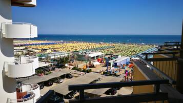 Quarto casal de uso individual | Vista da sacada