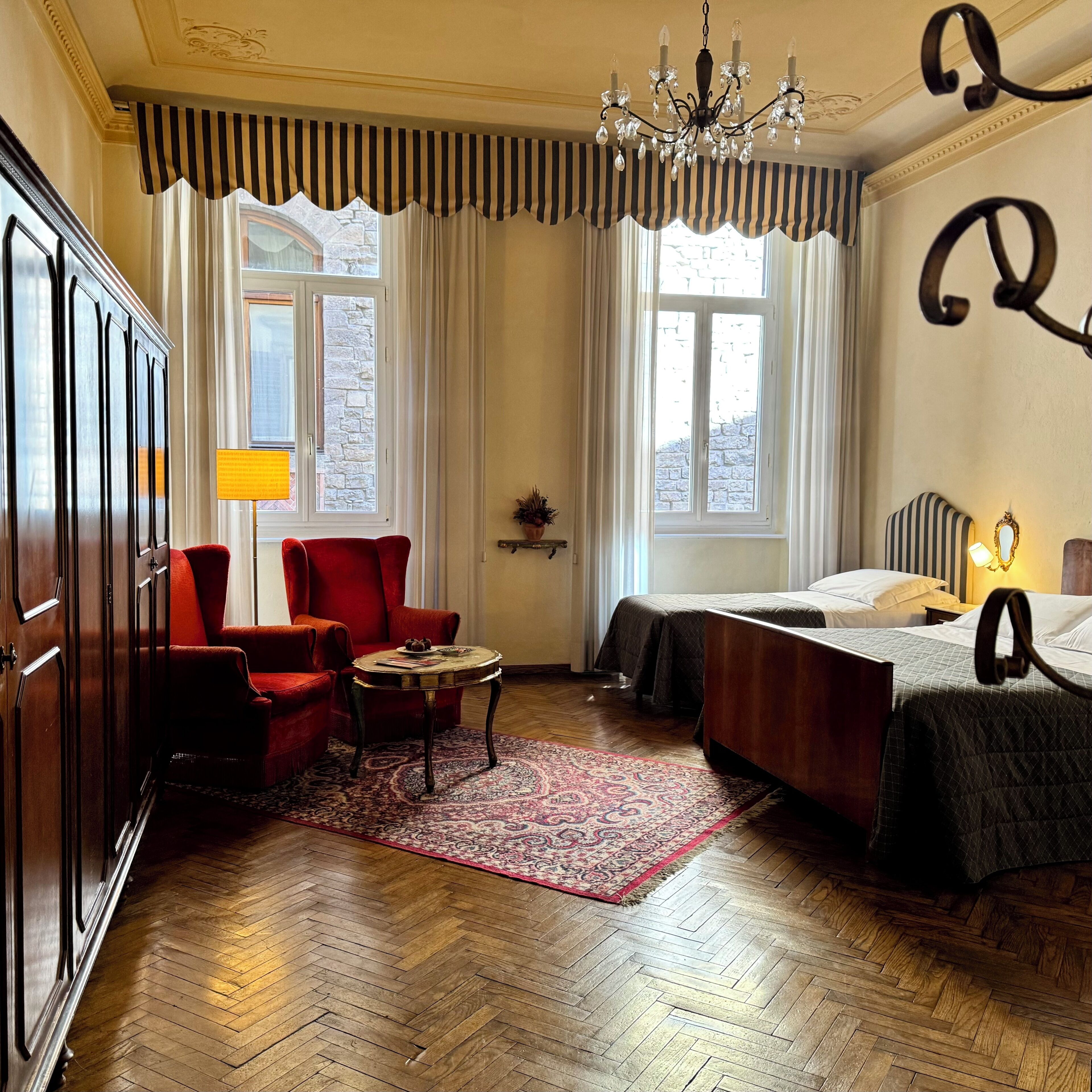 Dreibettzimmer | Individuell dekoriert, individuell eingerichtet, kostenloses WLAN