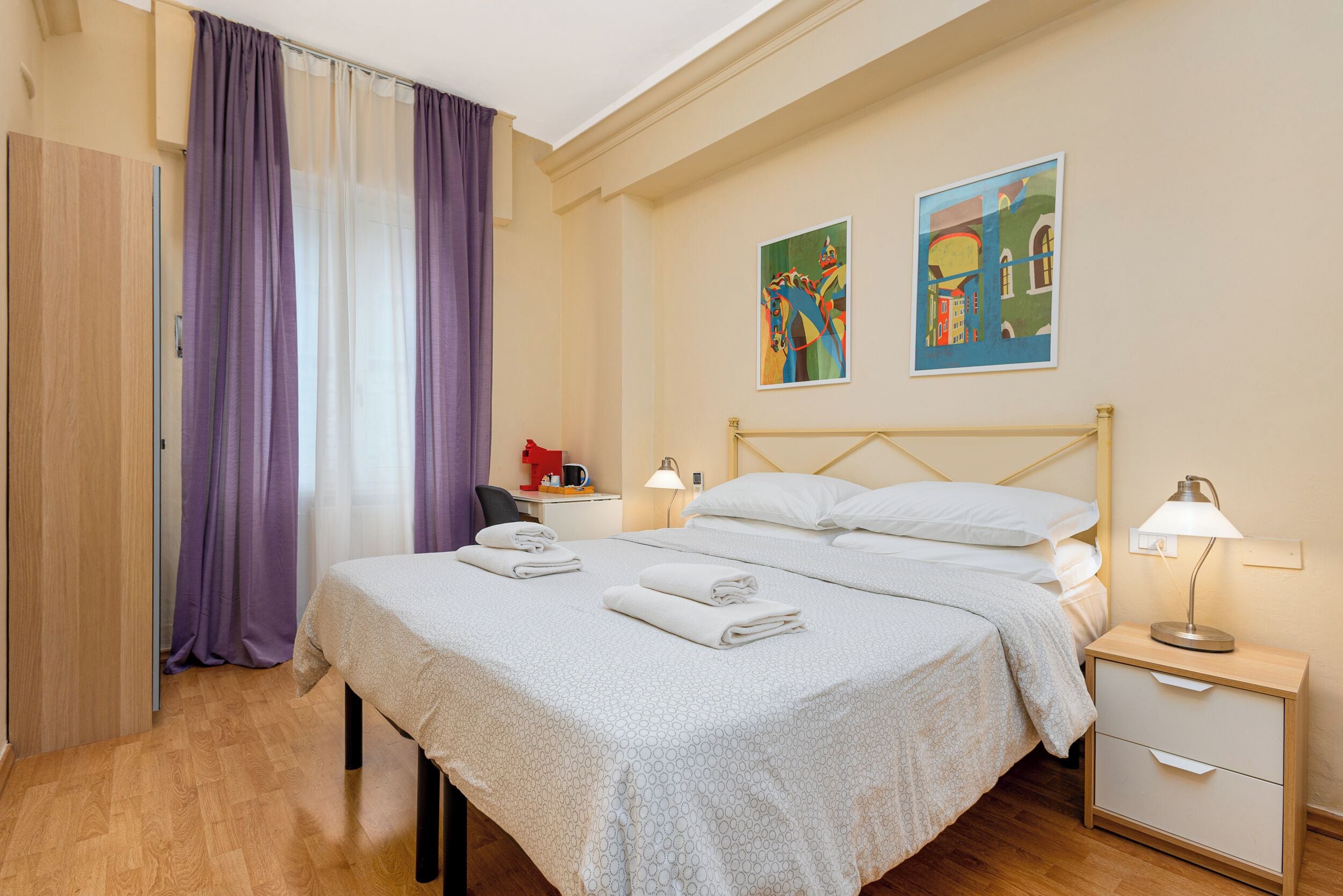 Double Room, Private Bathroom | In-room safe, desk, iron/ironing board, rollaway beds