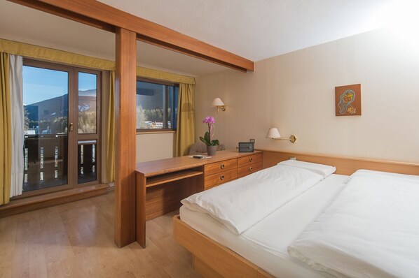 Double Room, Balcony