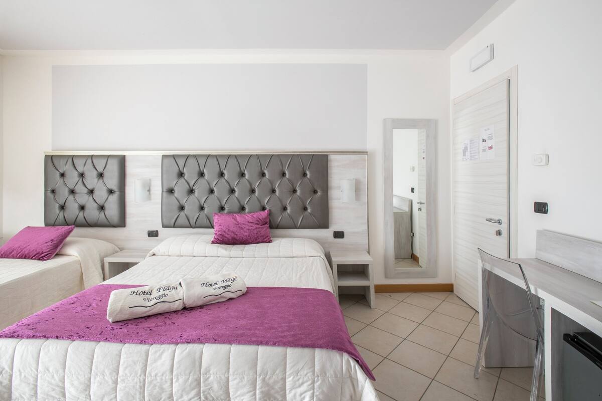 triple room, balcony, ocean view | 1 bedroom, memory-foam beds, minibar, in-room safe