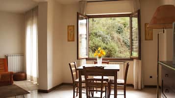 Appartement, coin cuisine (4 pax) | Restauration dans la chambre