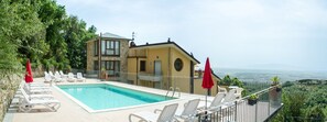 Seasonal outdoor pool - Residence Montefiore (Lamporecchio)
