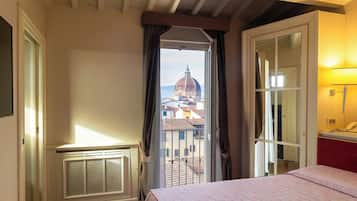 Phòng Suite, hiên (on two levels) | Quang cảnh từ phòng