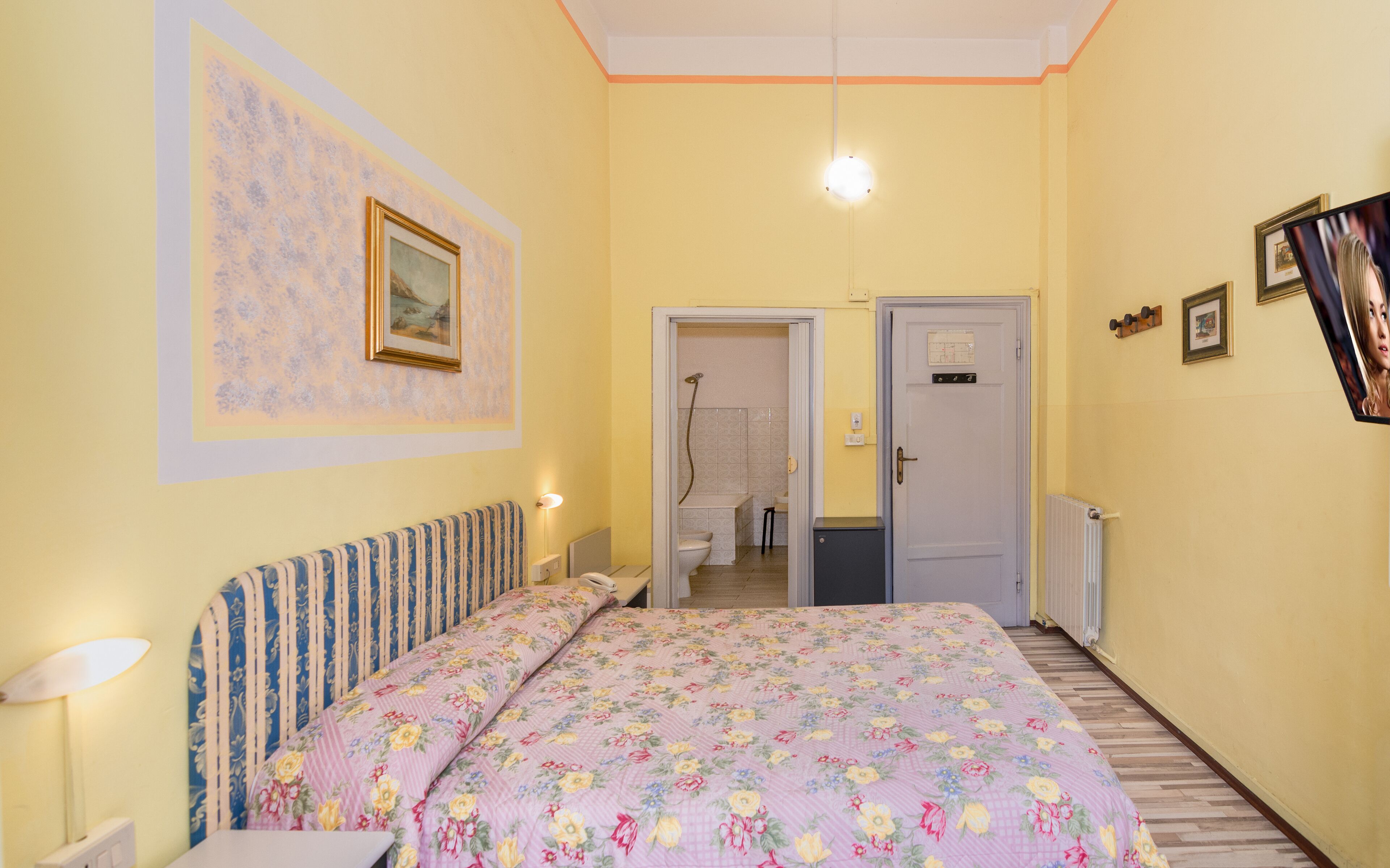 double room | bathroom | free toiletries, bidet, towels