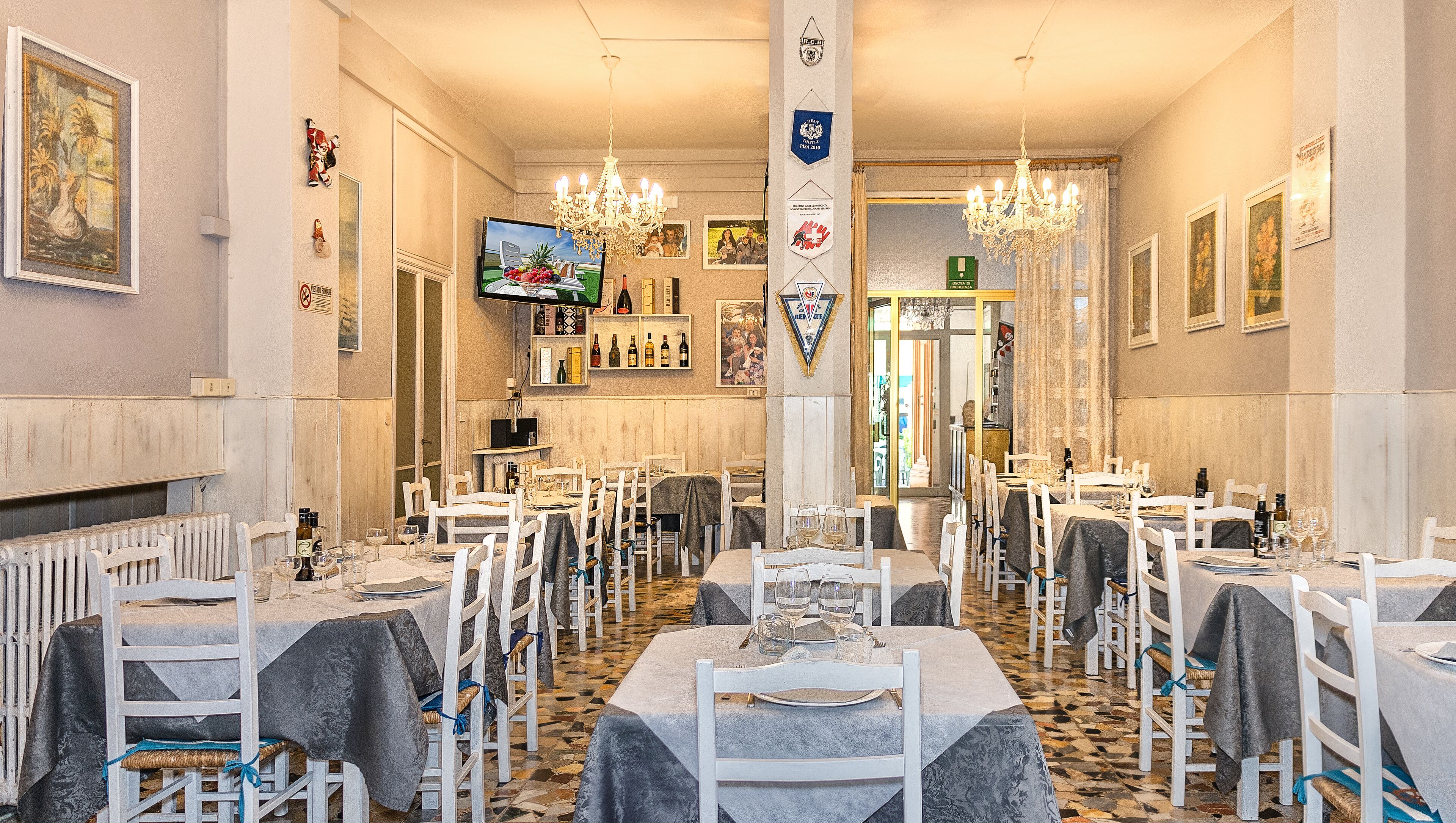 breakfast, lunch, dinner served; italian cuisine