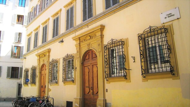 Unclassified image, 1 of 44, button - Sani Tourist House (Florence)